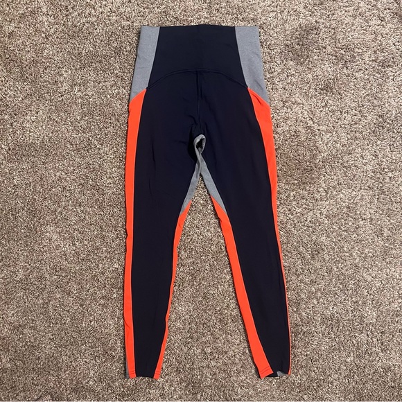 Athleta crest colorblock tight size small - Picture 4 of 7